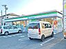 周辺：コンビニ「ファミリーマート豊川牛久保駅通店まで130m」
