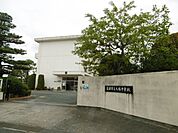 中学校「蒲郡市立大塚中学校まで1022m」