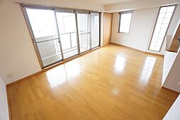 ランドマーク豊川 7階3LDKのリビング/ダイニング