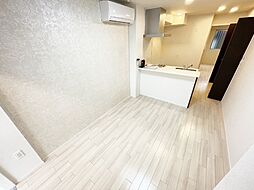 カーサ　エデン 103 1階1LDKのリビング/ダイニング