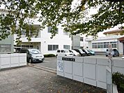 小学校「豊川市立御津南部小学校まで1317m」