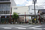 郵便局「駅前郵便局まで1100m」