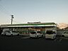 周辺：コンビニ「ファミリーマートまで230m」