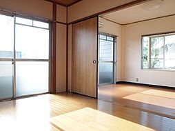 居間