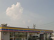 コンビニ「ミニストップまで350m」