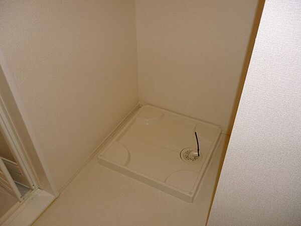 画像14:室内洗濯機置き場です