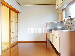居間