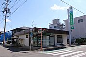 銀行「名古屋銀行まで400m」