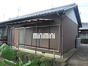 落ち着いた貸家です
