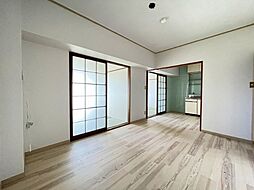 居間