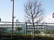 中学校「豊田市立竜神中学校まで2217m」