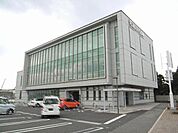 銀行「碧海信用金庫サルビア支店まで480m」