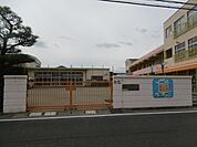 幼稚園、保育園「二本木幼稚園まで2200m」