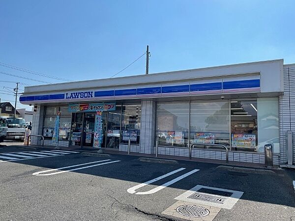 画像19:コンビニ「ローソン稲沢治郎丸店まで738m」