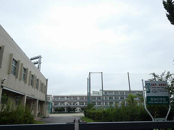 画像19:中学校「清須市立清洲中学校まで746m」