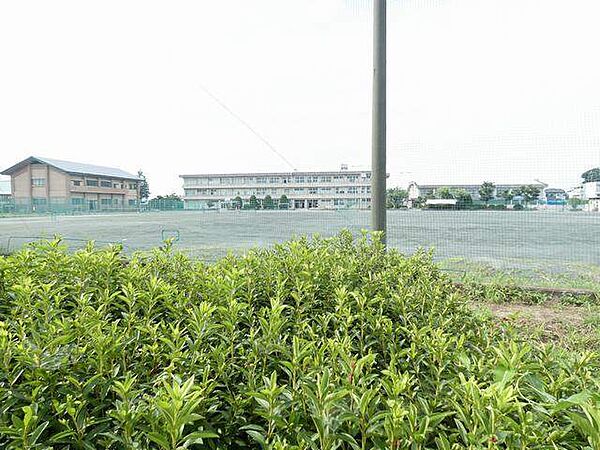 画像19:中学校「稲沢市立稲沢西中学校まで1592m」