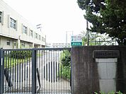 中学校「清須市立清洲中学校まで2337m」