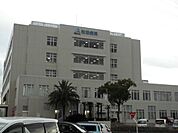 病院「秋田病院まで1200m」