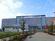 大学「私立日本福祉大学東海キャンパスまで2166m」