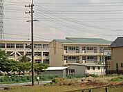 小学校「東海市立緑陽小学校まで865m」