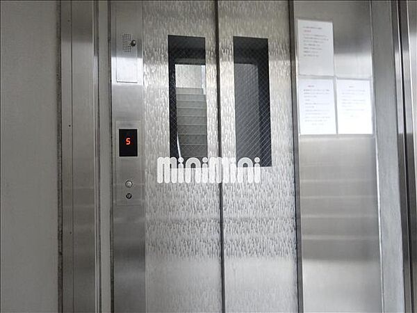 画像19:エレベーターです。