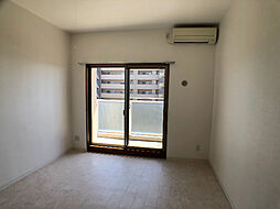 ラフィネ多屋III 8階1Kのリビング/ダイニング