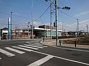 銀行「知多信用金庫あすか台支店まで560m」