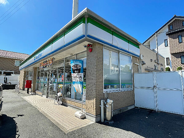 画像28:コンビニ「ファミリーマート豊明新栄町店まで403m」