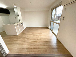 プリムローズ 3階2LDKのリビング/ダイニング