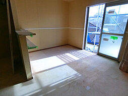 MAISONETTE LAND 栄 A 101 1階2LDKのリビング/ダイニング