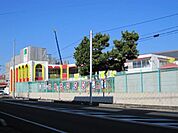 幼稚園、保育園「むつみ保育園まで198m」