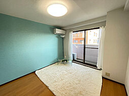 フォンティーンブルー旭 2階1Kのリビング/ダイニング