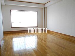 フローラルパレス 2階1Kのリビング/ダイニング