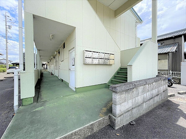 建物エントランス