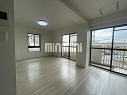 コーポ弥生 2階1LDKのリビング/ダイニング