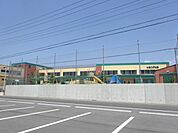 幼稚園、保育園「七宝こども園まで940m」