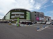 スーパー「イオンまで1500m」