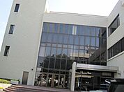 図書館「弥富市立図書館まで500m」