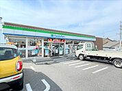 コンビニ「ファミリーマート尾張大橋東店まで161m」