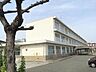 周辺：小学校「静岡市立駒形小学校まで584m」