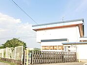 幼稚園、保育園「羽島るり幼稚園まで870m」