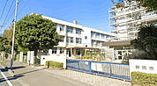 小学校「静岡市立中田小学校まで1024m」