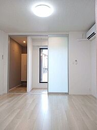 ベルクローバー 106 1階ワンルームのリビング/ダイニング