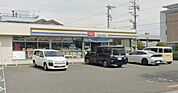 コンビニ「ミニストップ静岡豊原町店まで446m」