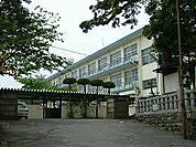 小学校「静岡市立清水興津小学校まで1463m」