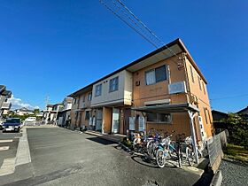 ティアラ  ｜ 静岡県浜松市中央区市野町（賃貸アパート2LDK・1階・53.95㎡） その1