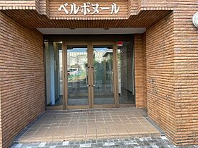 ベルボヌール大手町  ｜ 静岡県沼津市大手町１丁目（賃貸マンション1R・8階・23.63㎡） その3