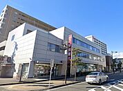 銀行「静岡銀行まで190m」