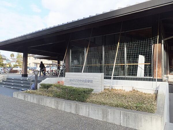 画像10:図書館「掛川中央図書館まで330m」