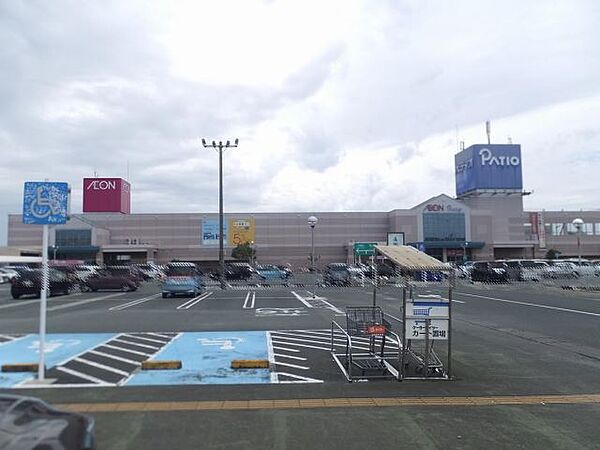 画像22:ショッピング施設「イオンまで2100m」